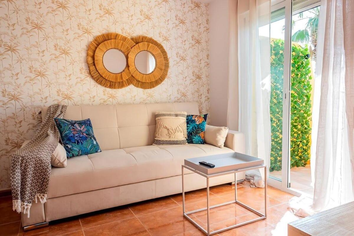 Appartement Ap. 1hab En 1a Linea - Pedregalejo Playa *